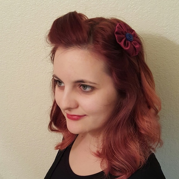 Meet your Posher, Andrea - Picture 3 of 4